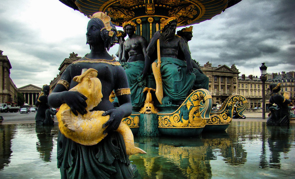 مجسمه های زیبای فواره میدان کنکورد پاریس
