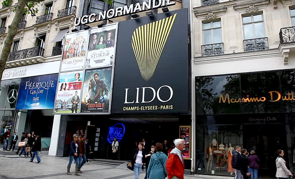 کاباره لیدو در خیابان شانزلیزه پاریس