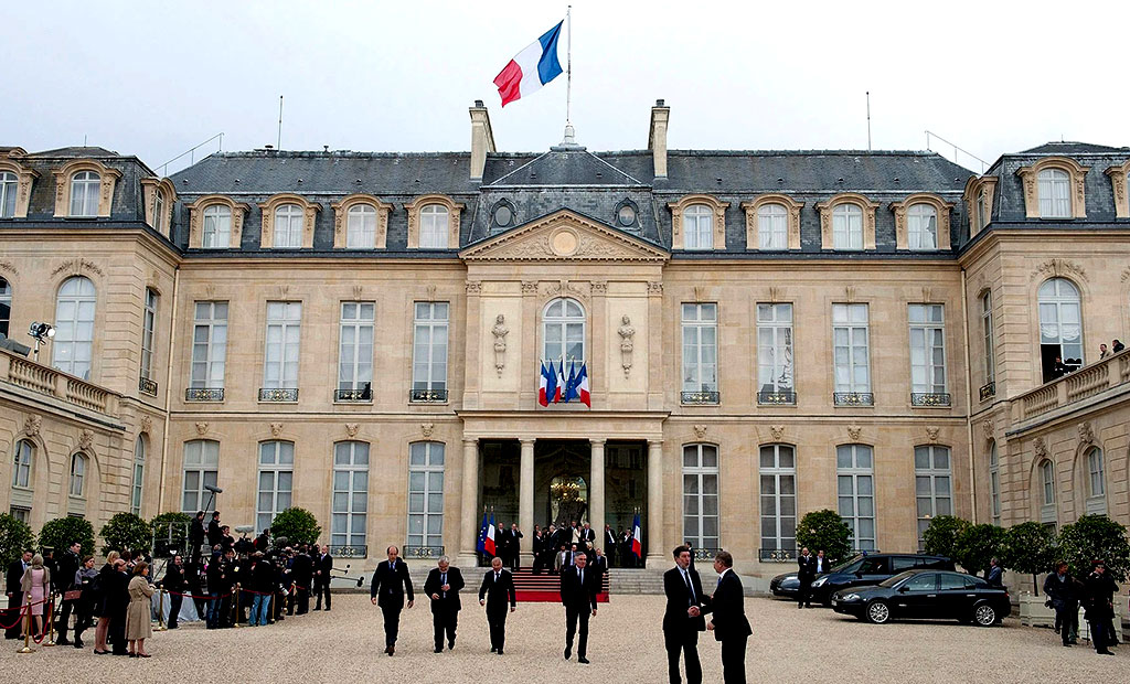 کاخ الیزه محل زندگی و کار رئیس جمهور فرانسه