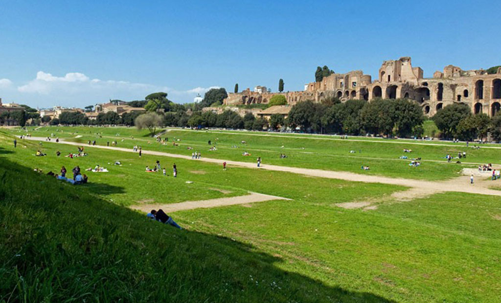 پارکی که به مدت 1000 سال میزبان مسابقات ارابه رانی در استادیوم ماکسیموس بود