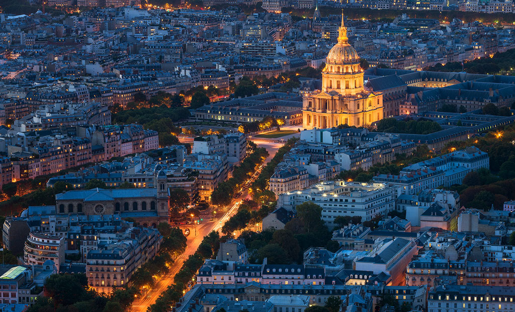 نمای زیبا از عمارت انولید پاریس