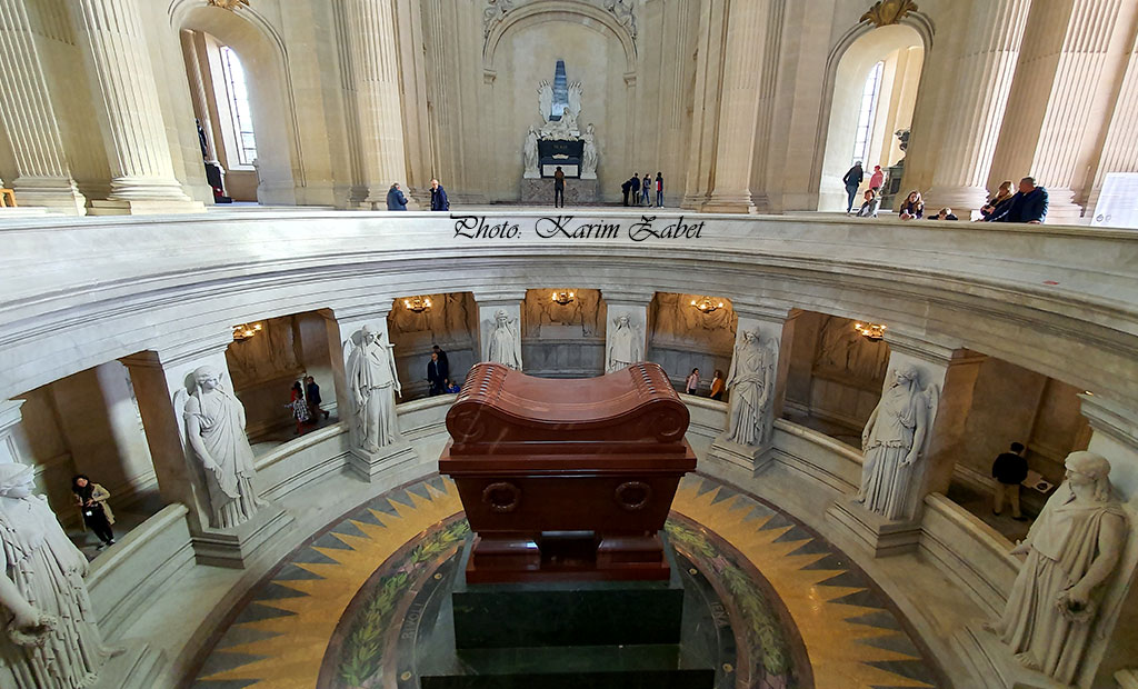 مقبره امپراتور ناپلئون بناپارت اول در انولید پاریس