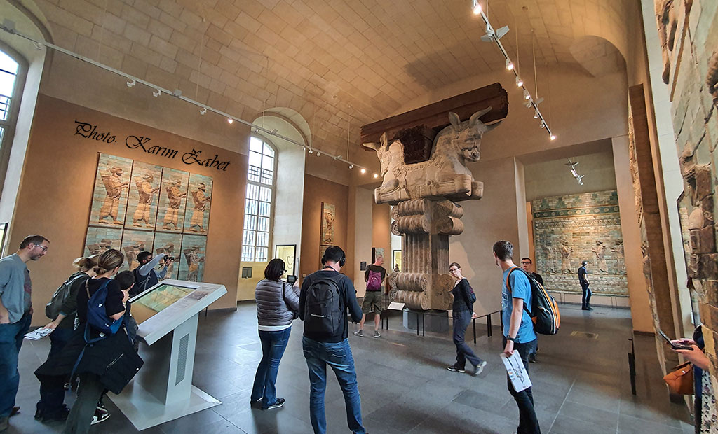تالار هخامنشیان در موزه لوور پاریس