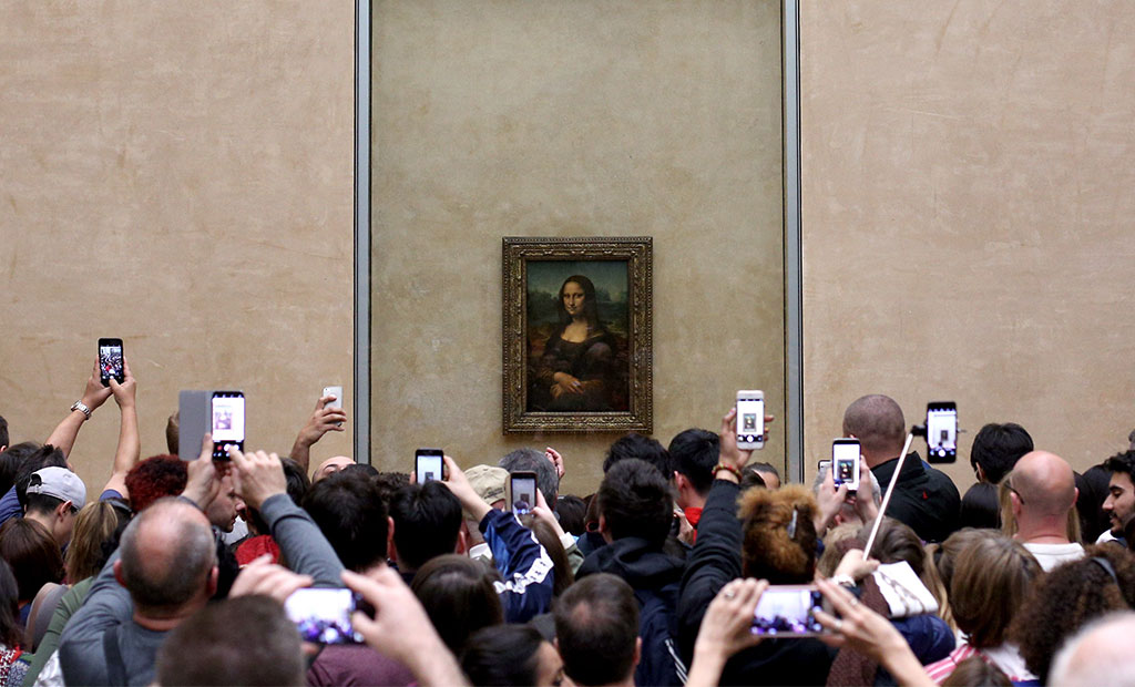 تابلوی نقاشی مونالیزا در موزه لوور