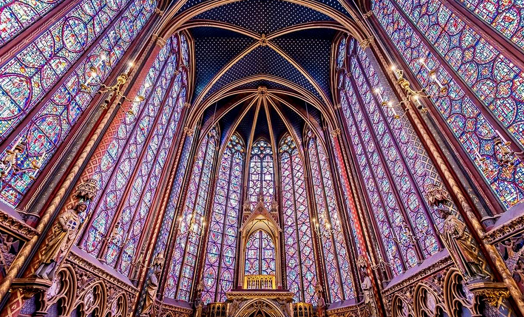 کلیسای سنت شاپل پاریس – جواهری در قصر